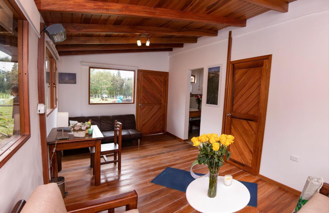 Hosteria Papagayo Cotopaxi Machachi Екстериор снимка