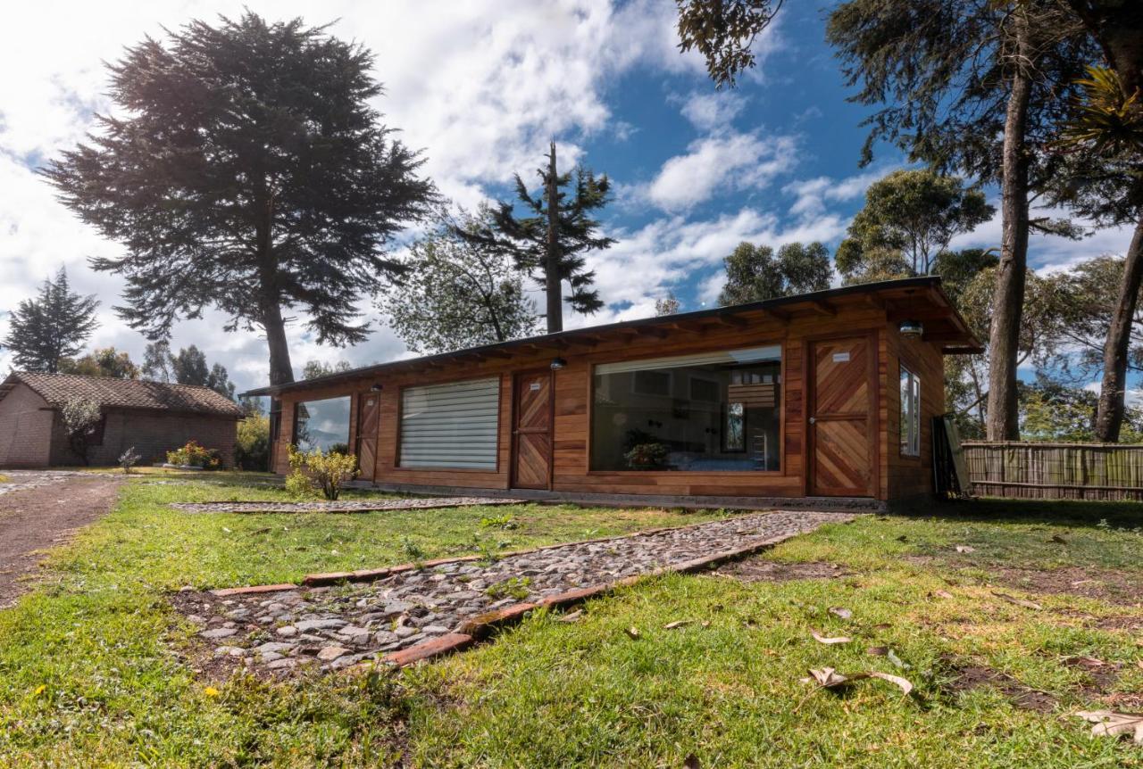 Hosteria Papagayo Cotopaxi Machachi Екстериор снимка