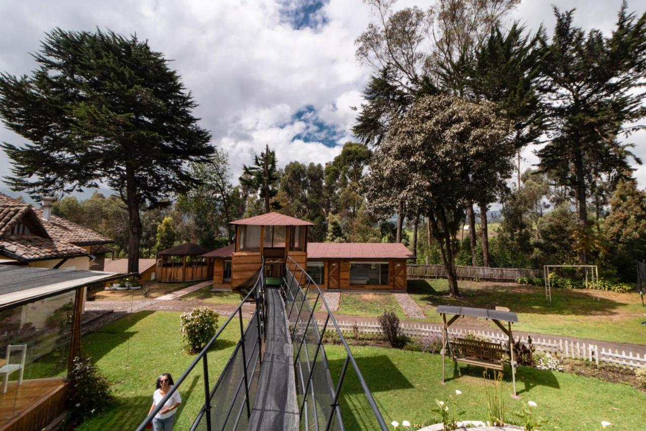 Hosteria Papagayo Cotopaxi Machachi Екстериор снимка