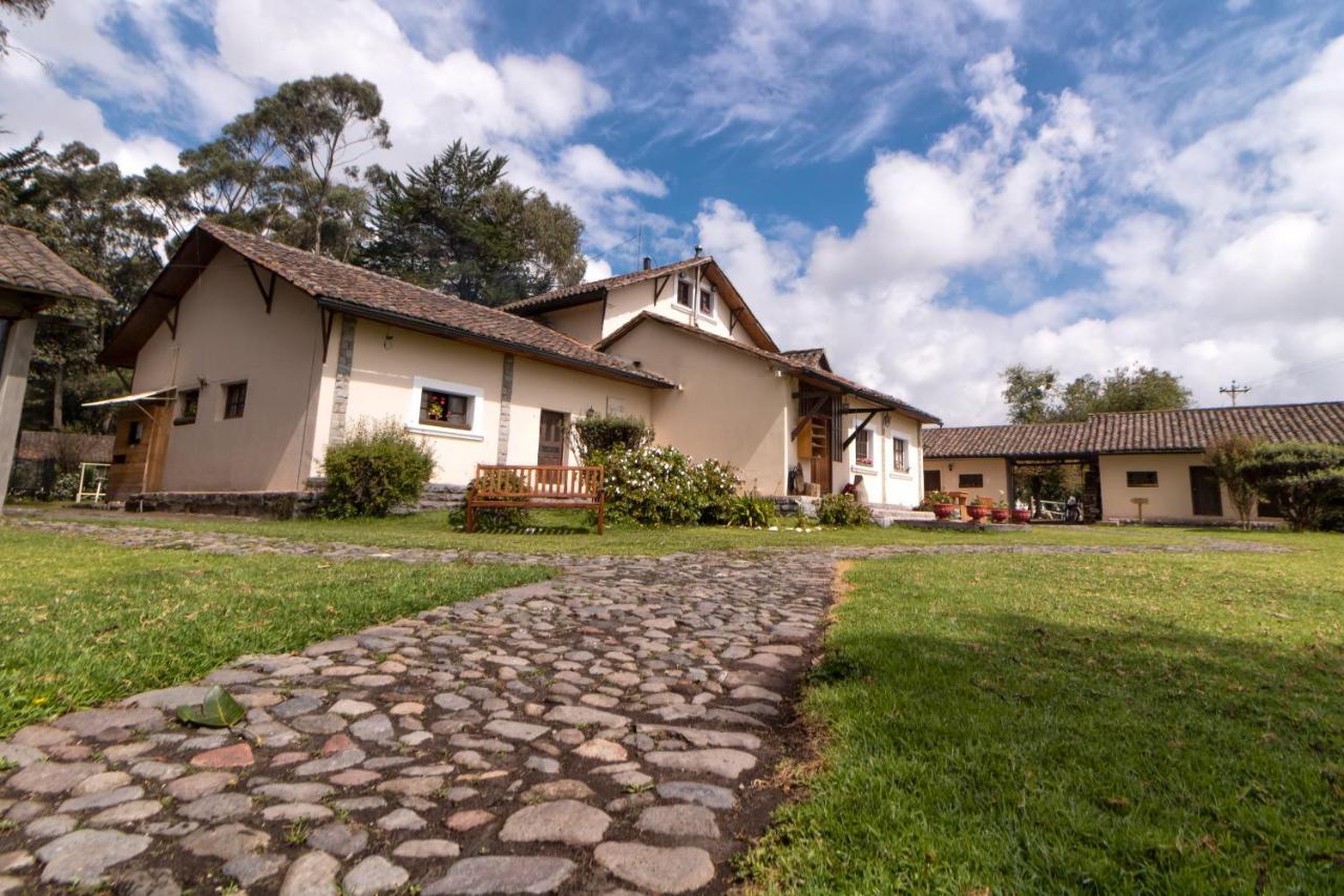 Hosteria Papagayo Cotopaxi Machachi Екстериор снимка