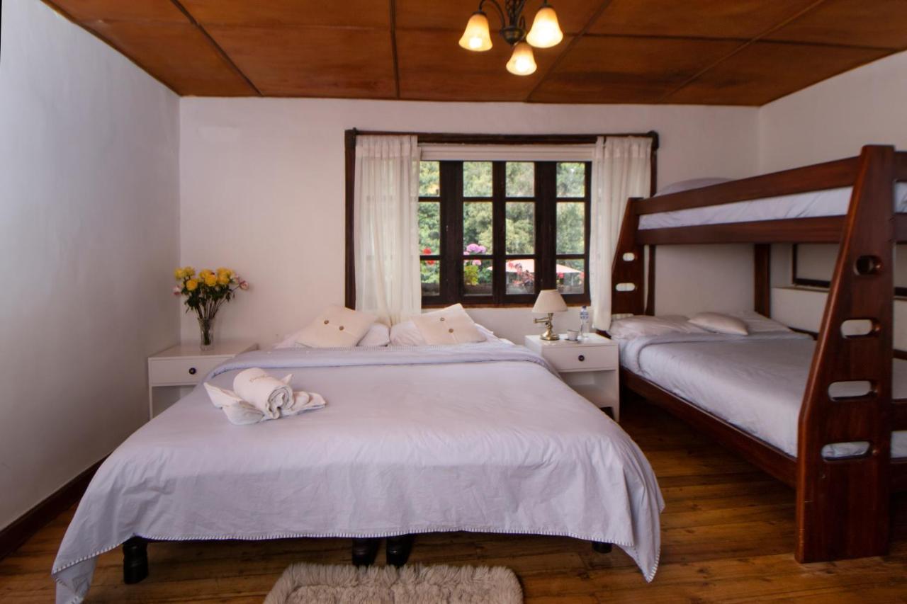 Hosteria Papagayo Cotopaxi Machachi Екстериор снимка