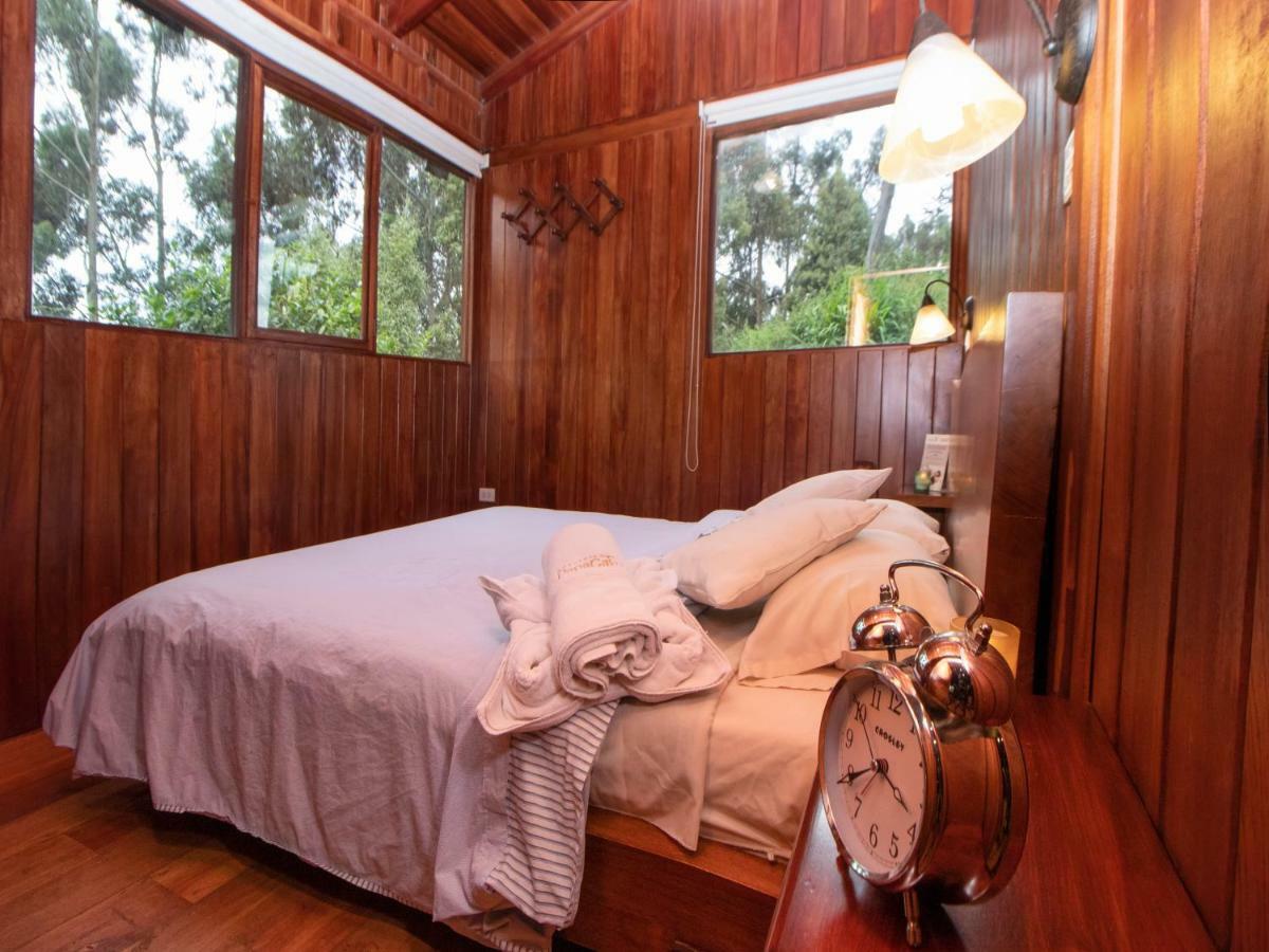 Hosteria Papagayo Cotopaxi Machachi Екстериор снимка